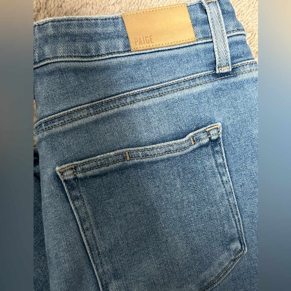 Paige Cindy straight leg jeans, cropped length, size 29 - Picture 4 of 10